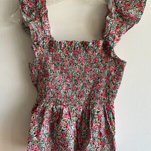 Open back Bow Floral Umgee tank top, brand new, NWT, with ruffled straps
